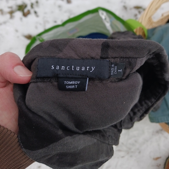 Sanctuary Womens Sz Large Tomboy Shirt Roll Sleeve Button Gray Camouflage - Picture 5 of 6